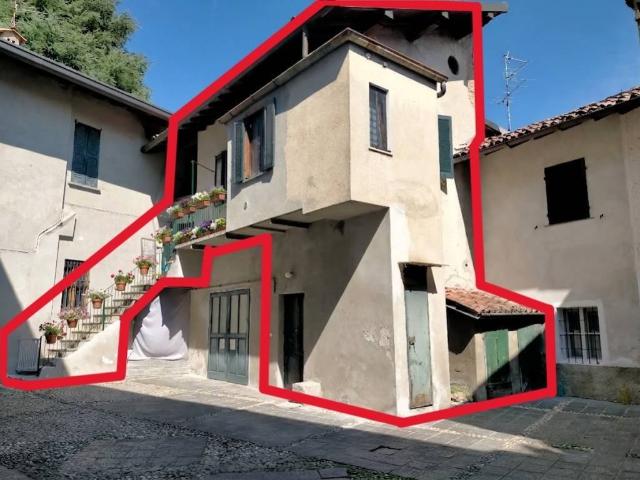 Appartamento in vendita a Arosio CO