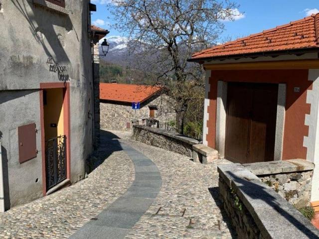 Appartamento in vendita a Armeno NO