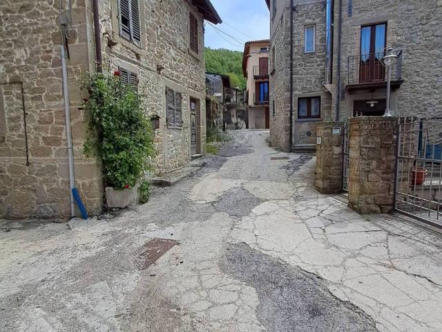 Appartamento in vendita a Arquata del Tronto AP