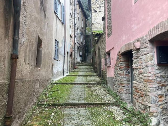 Casa indipendente in vendita a Arquata Scrivia AL