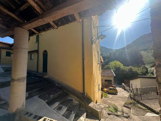 Appartamento in vendita a Arrone TR