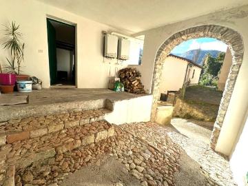 Appartamento in vendita a Arrone TR