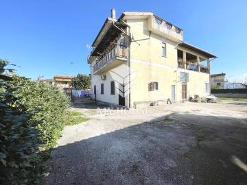 Appartamento in vendita a Artena RM