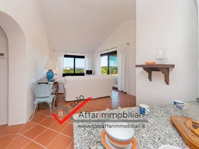 Appartamento in vendita a Arzachena OT
