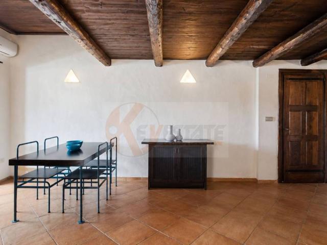 Appartamento in vendita a Arzachena OT