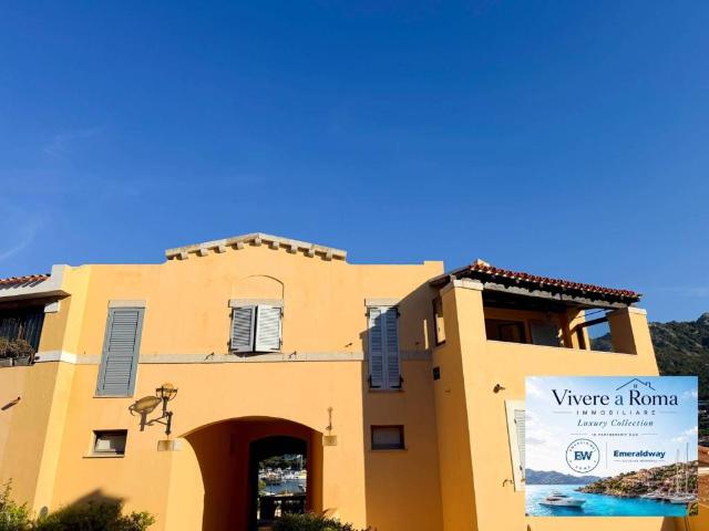 Appartamento in vendita a Arzachena OT