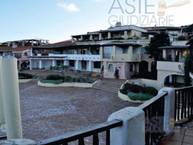 Appartamento in vendita a Arzachena OT