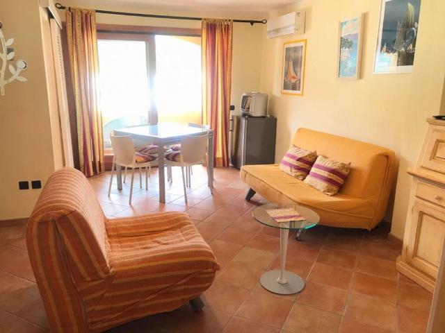 Appartamento in vendita a Arzachena OT