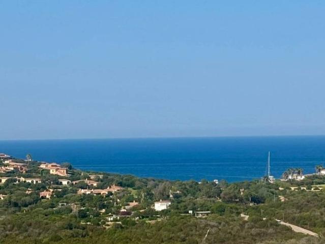 Appartamento in vendita a Arzachena OT