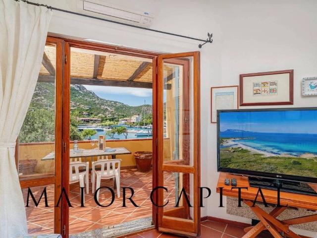 Appartamento in vendita a Arzachena OT