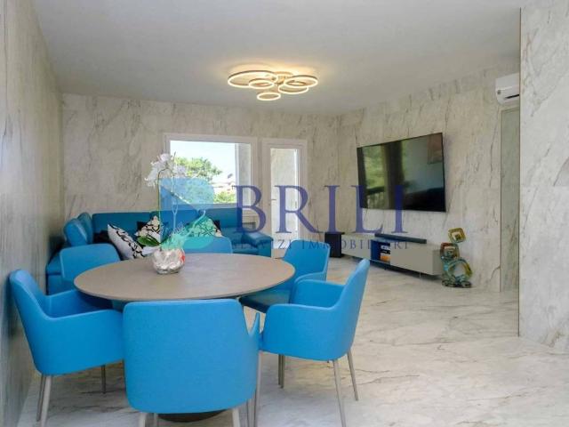 Appartamento in vendita a Arzachena OT