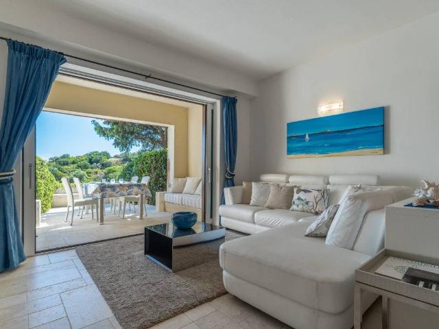 Appartamento in vendita a Arzachena OT