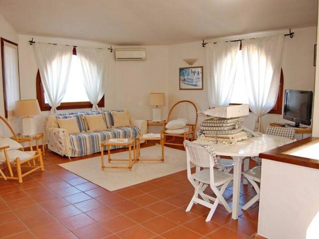 Appartamento in vendita a Arzachena OT