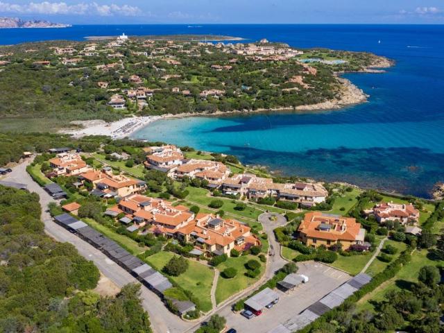 Appartamento in vendita a Arzachena OT