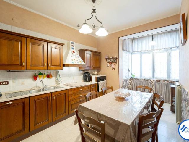 Appartamento in vendita a Arzano NA