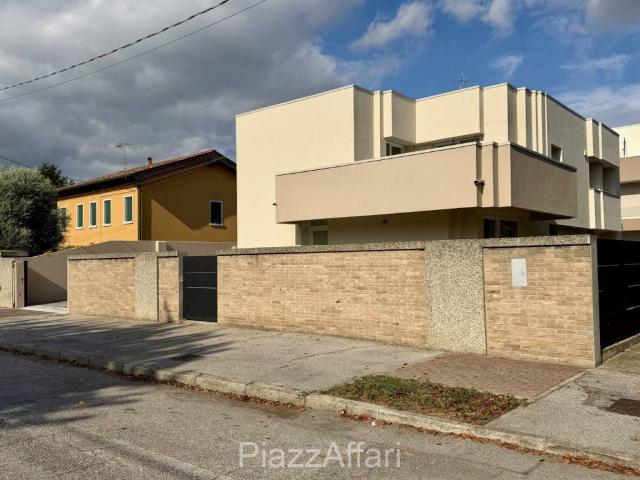 Appartamento in vendita a Arzergrande PD