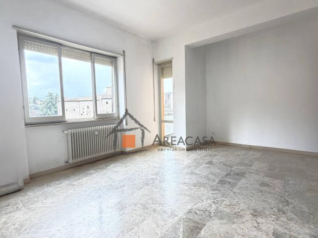 Appartamento in vendita a Ascoli Piceno, Caldaie