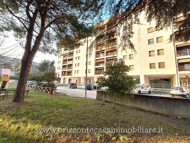 Appartamento in vendita a Ascoli Piceno, Monticelli