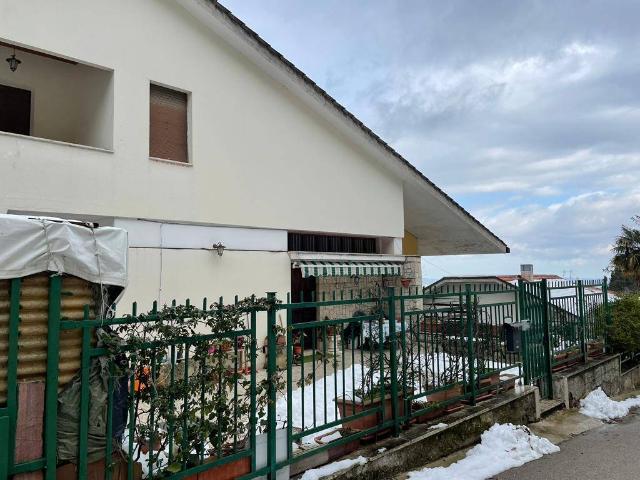 Appartamento in vendita a Ascoli Piceno, Piagge