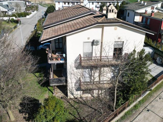 Appartamento in vendita a Asola MN