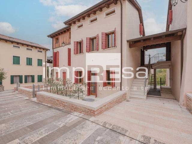 Appartamento in vendita a Asolo