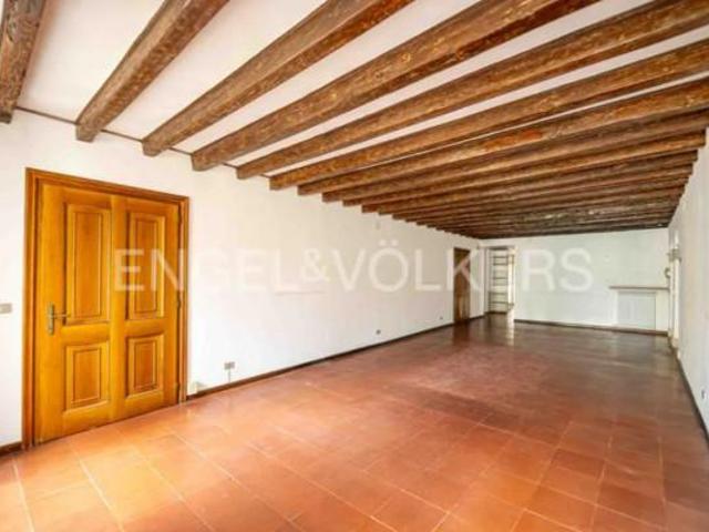 Appartamento in vendita a Asolo