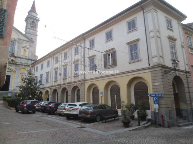 Appartamento in vendita a Asso CO