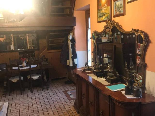 Appartamento in vendita a Asso CO