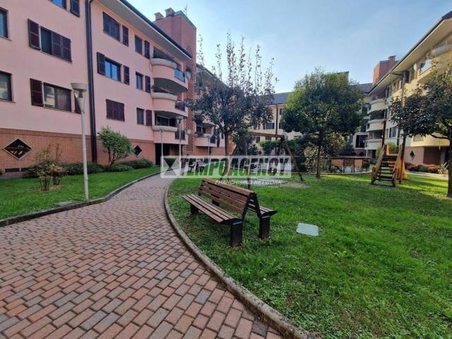 Appartamento in vendita a Assago