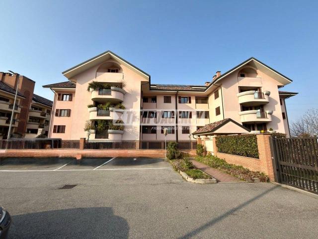 Appartamento in vendita a Assago