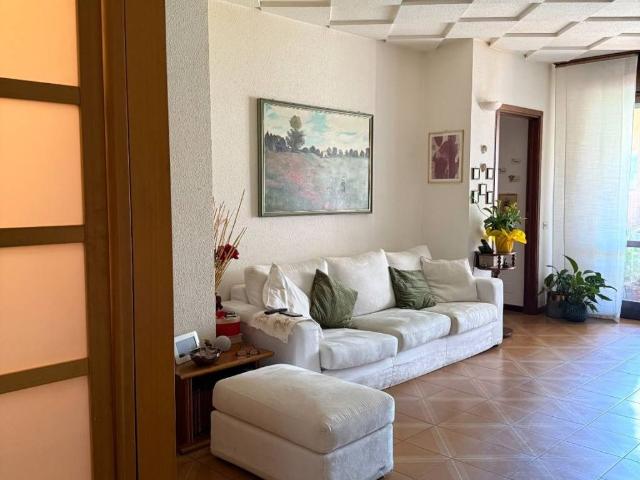 Appartamento in vendita a Assago MI