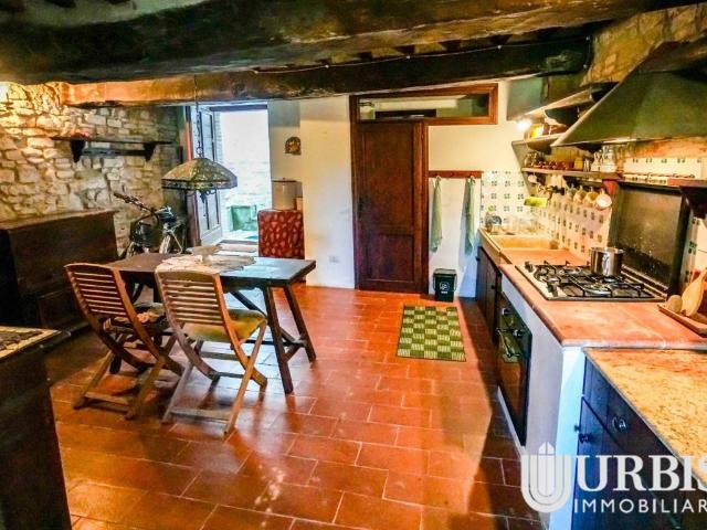Appartamento in vendita a Assisi PG