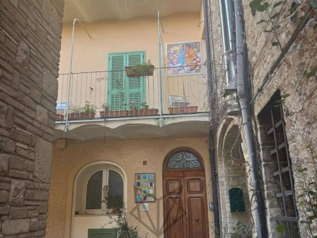 Appartamento in vendita a Assisi PG