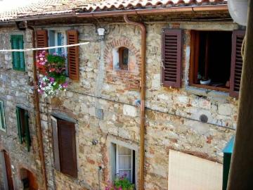 Appartamento in vendita a Bucine AR