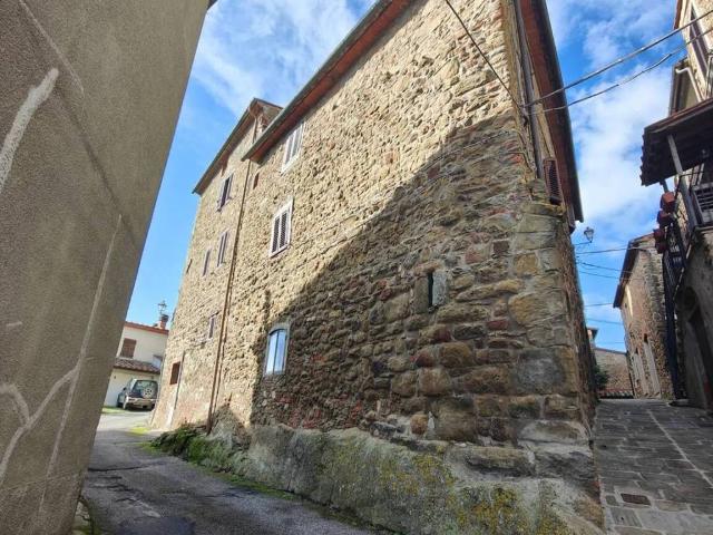 Appartamento in vendita a Bucine AR
