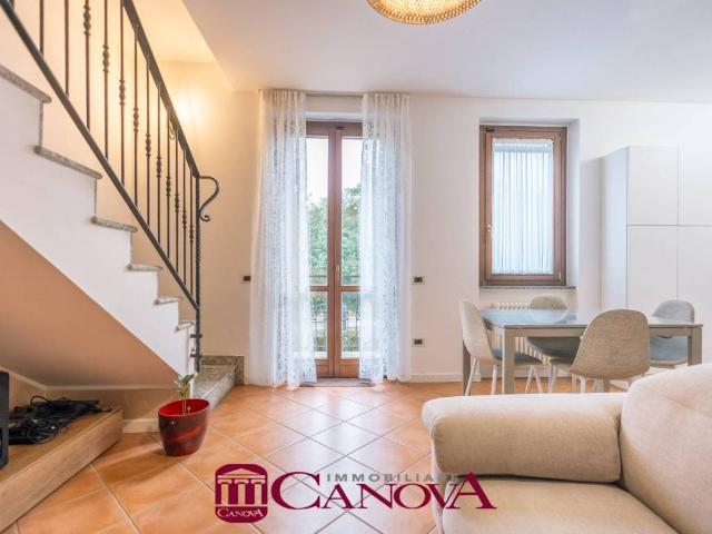 Appartamento in vendita a Bulgarograsso CO