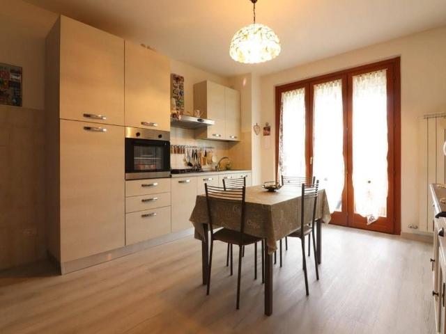 Appartamento in vendita a Busnago MB