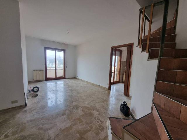 Appartamento in vendita a Busalla GE