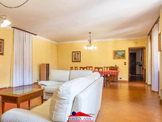 Appartamento in vendita a Busca CN