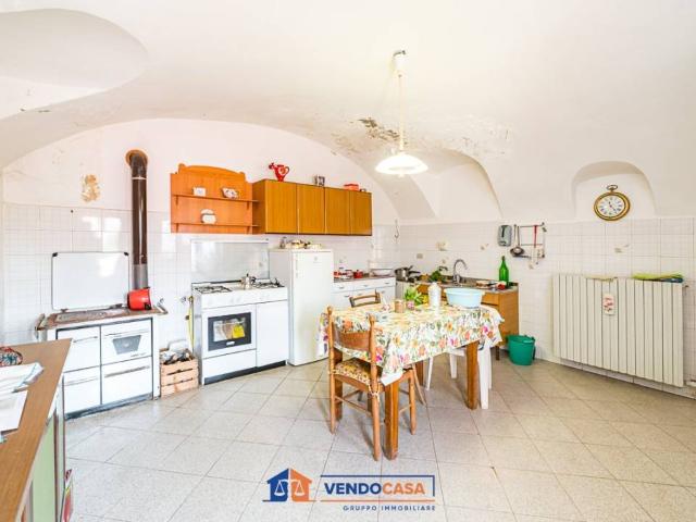 Appartamento in vendita a Busca CN
