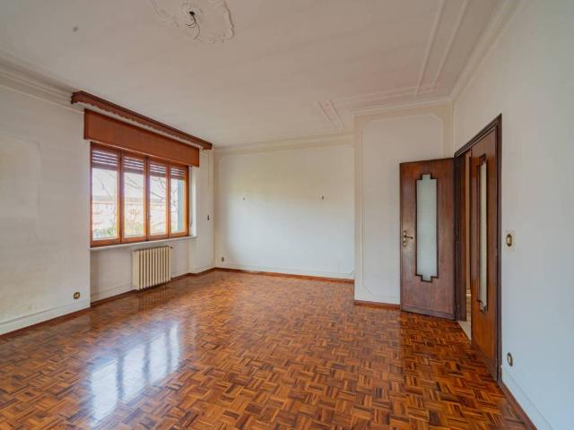 Appartamento in vendita a Busca CN