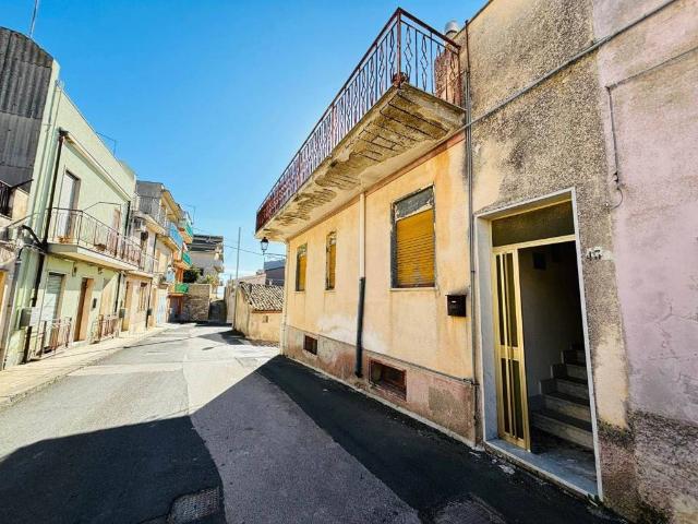 Appartamento in vendita a Buscemi SR