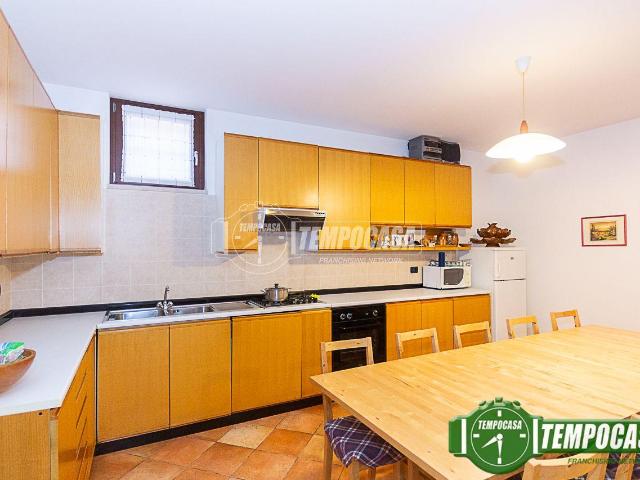 Villa a schiera in vendita a Bussolengo