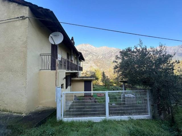 Casa indipendente in vendita a Bussoleno TO