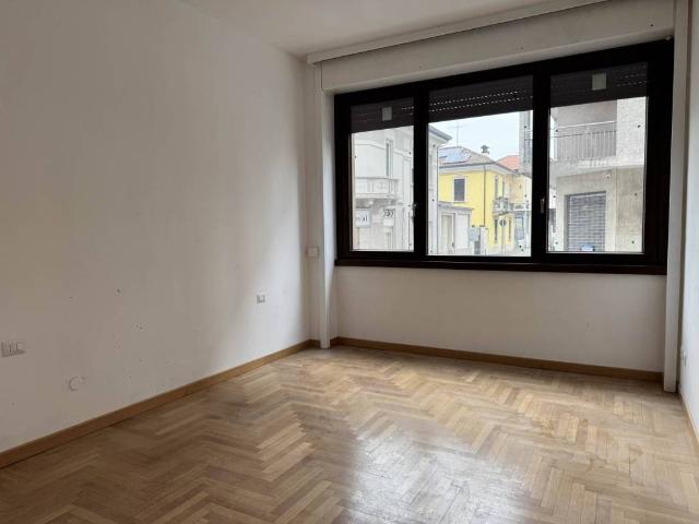 Appartamento in vendita a Busto Arsizio VA