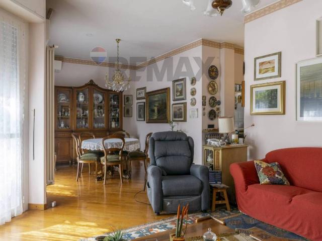 Appartamento in vendita a Burago di Molgora MB