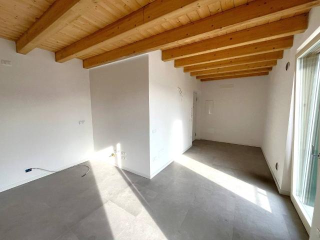 Appartamento in vendita a Buttapietra VR
