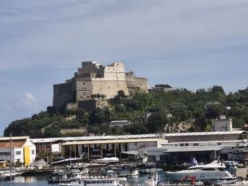 Appartamento in vendita a Bacoli NA