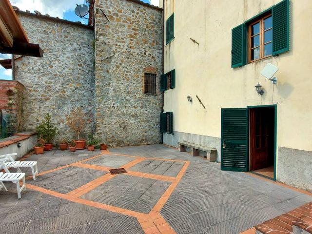 Appartamento in vendita a Bagni di Lucca LU