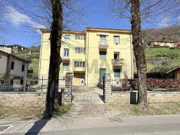 Appartamento in vendita a Bagni di Lucca LU